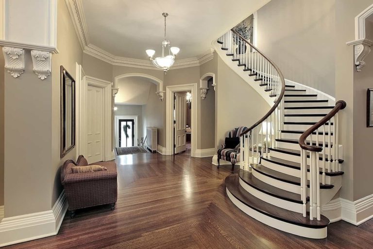 5 Tips to a Traditional Staircase Design